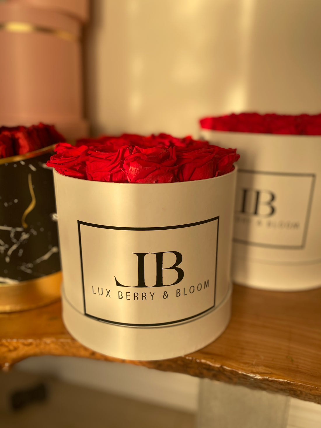 Preserved Eternity Roses in a Round Box