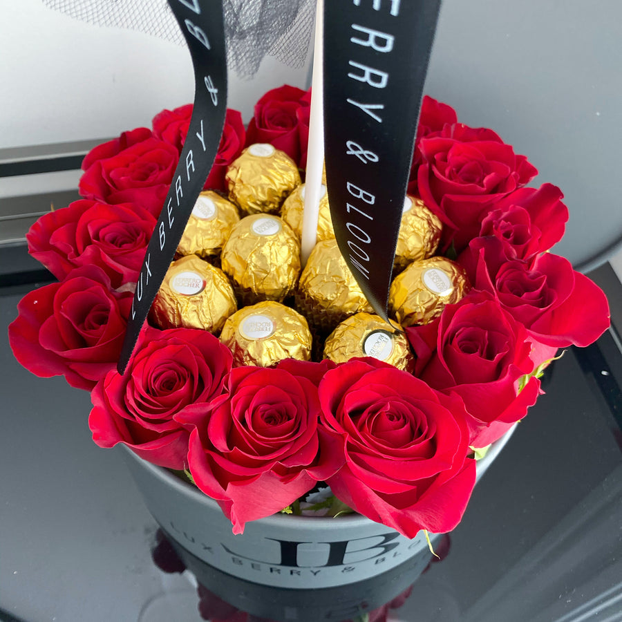 Bubble with Roses and Ferrero
