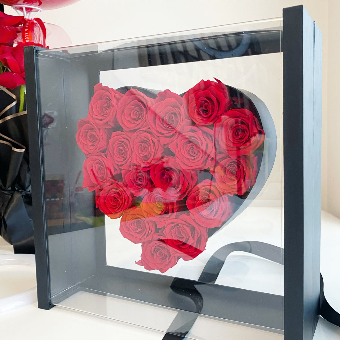 CRISTALLO Acrylic Rose Box